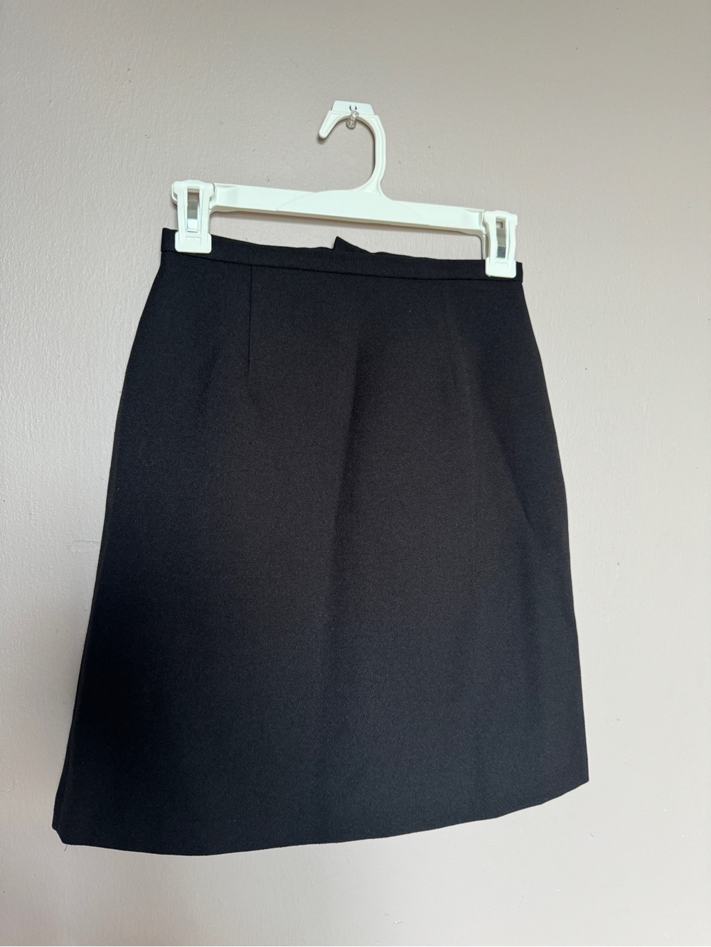 Classic Black Women's Pencil Skirt